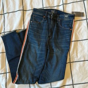Abercrombie and Fitch high waisted ankle jeans NEW